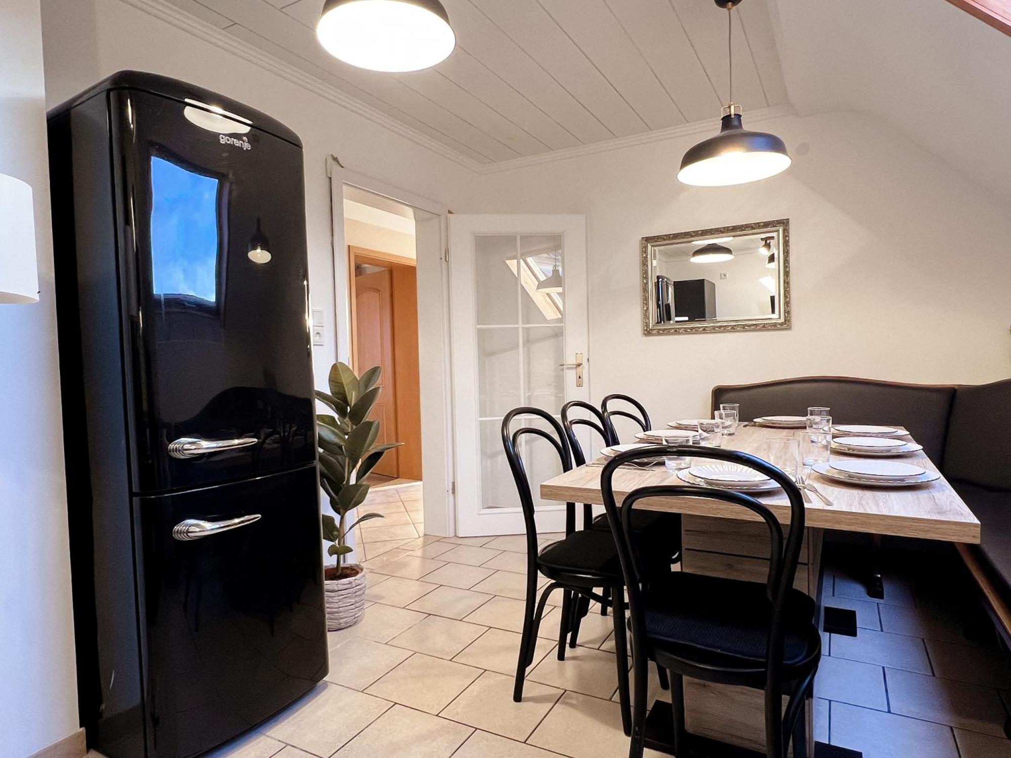 Nalbach Villa Ueberblick מראה חיצוני תמונה